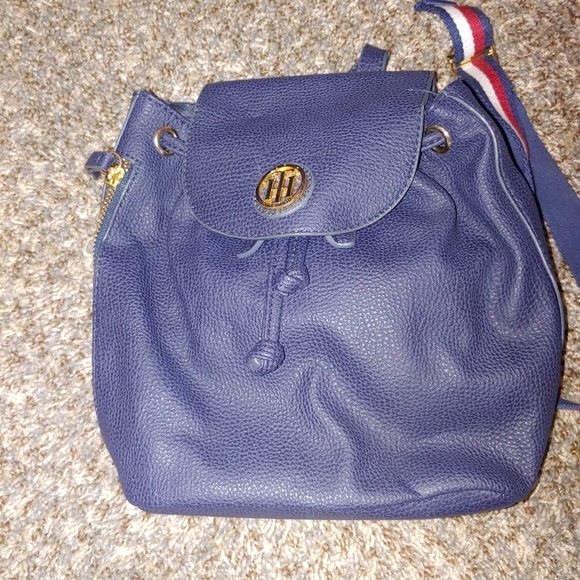 TH Handbag - Picture 2 of 2